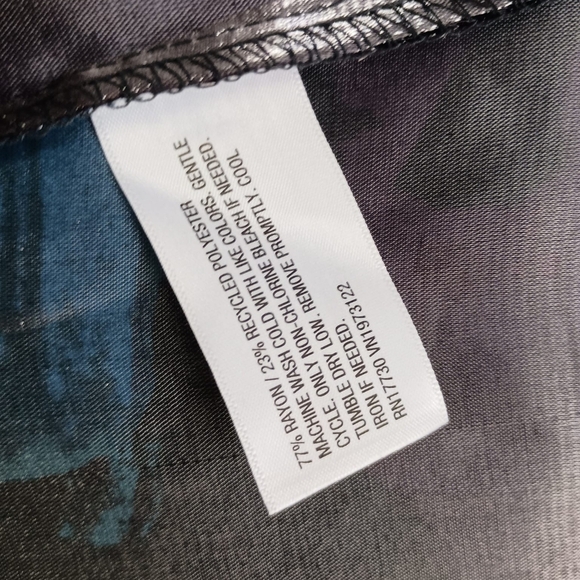 NWT Ava & Viv Balloon Long Sleeve Midi Wrap Dress In Black Floral Size 1X - Picture 11 of 11